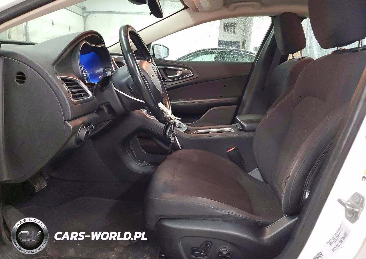 2015 Chrysler 200 Limited VIN:1C3CCCAB9FN657952 - 7
