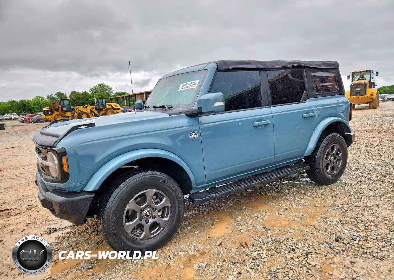 2022 Ford Bronco Base – zdjęcie 1 z 13