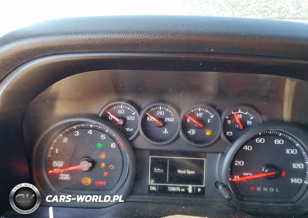 2020 Chevrolet Silverado C1500 Custom VIN:3GCPWBEK5LG376745 - 9