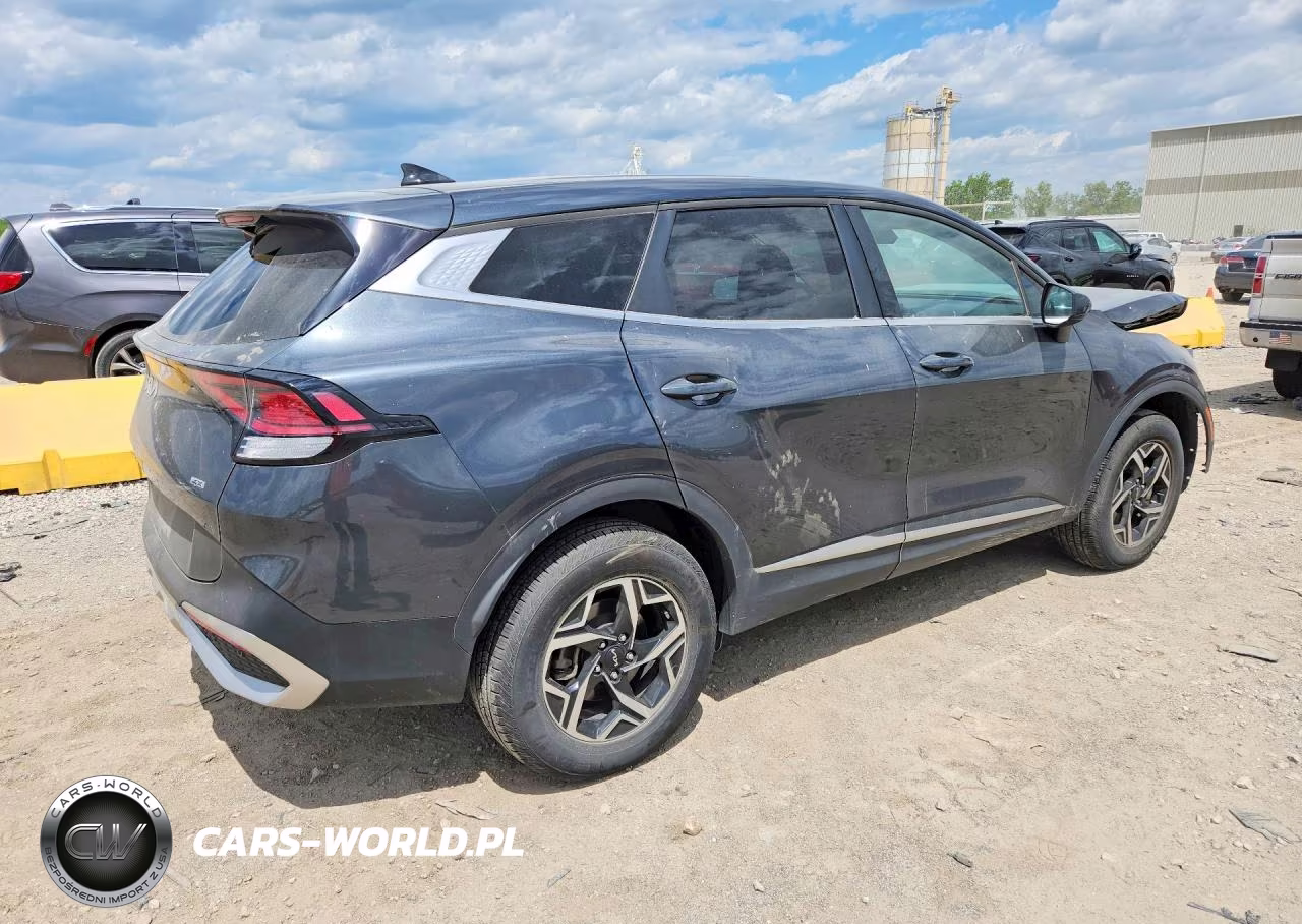 2023 Kia Sportage Lx VIN:KNDPUCAF2P7199402 - 3