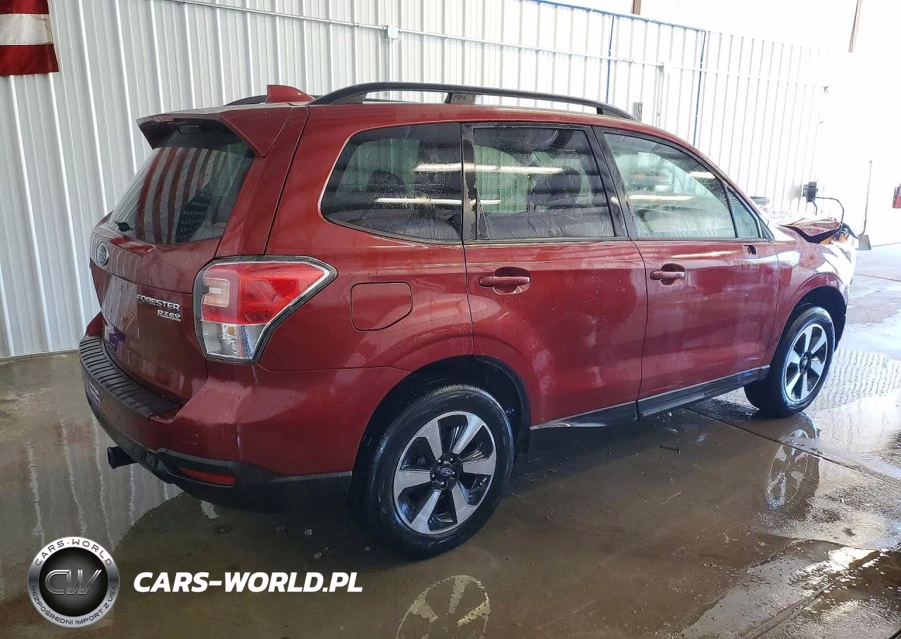 2017 Subaru Forester 2.5I Premium VIN:JF2SJAEC6HH520099 - 3
