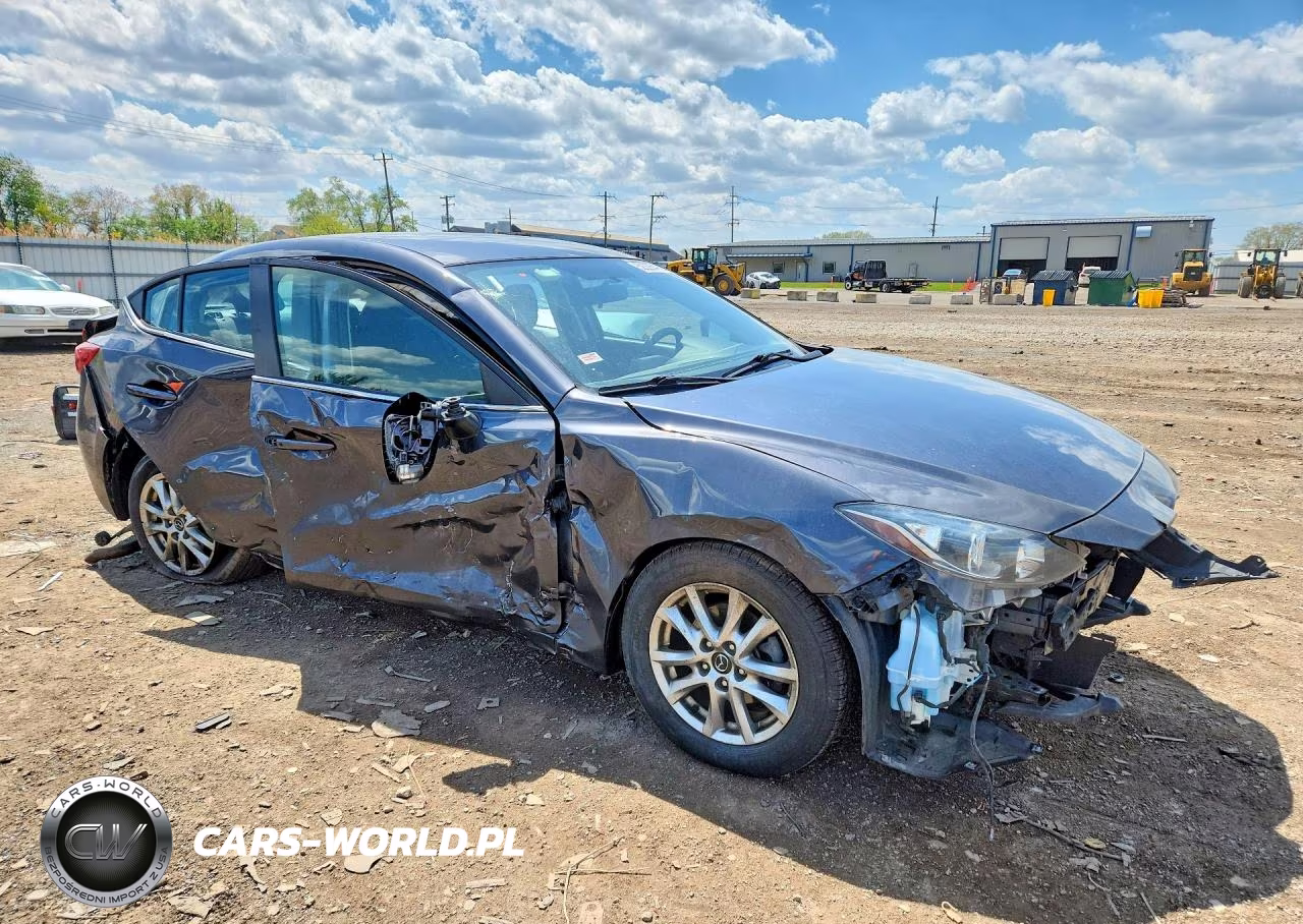 2014 Mazda 3 Touring VIN:3MZBM1V72EM107240 - 4