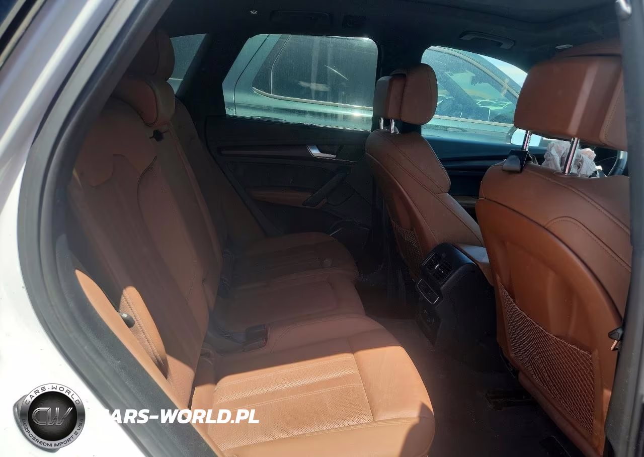 2022 Audi Q5 Premium Plus 45 VIN:WA1EAAFYXN2057379 - 10