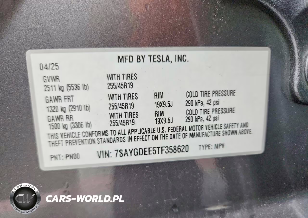 2026 Tesla Model Y VIN:7SAYGDEE5TF358620 - 13