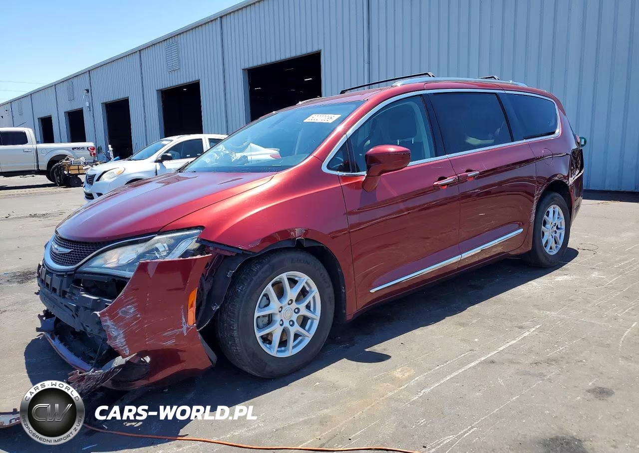 2020 Chrysler Pacifica Touring L