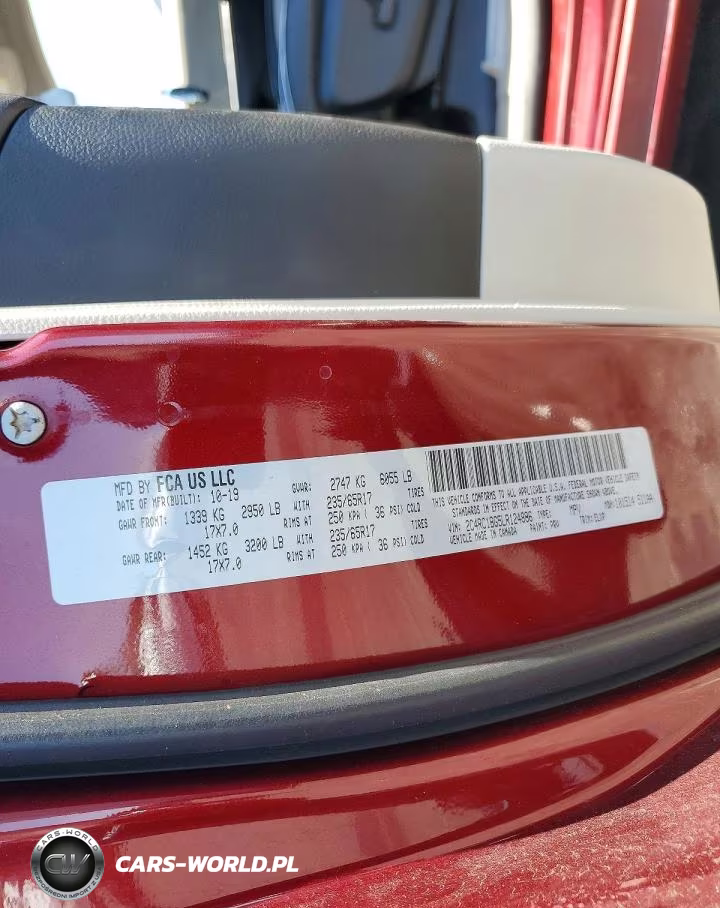 2020 Chrysler Pacifica Touring L VIN:2C4RC1BG5LR124886 - 13