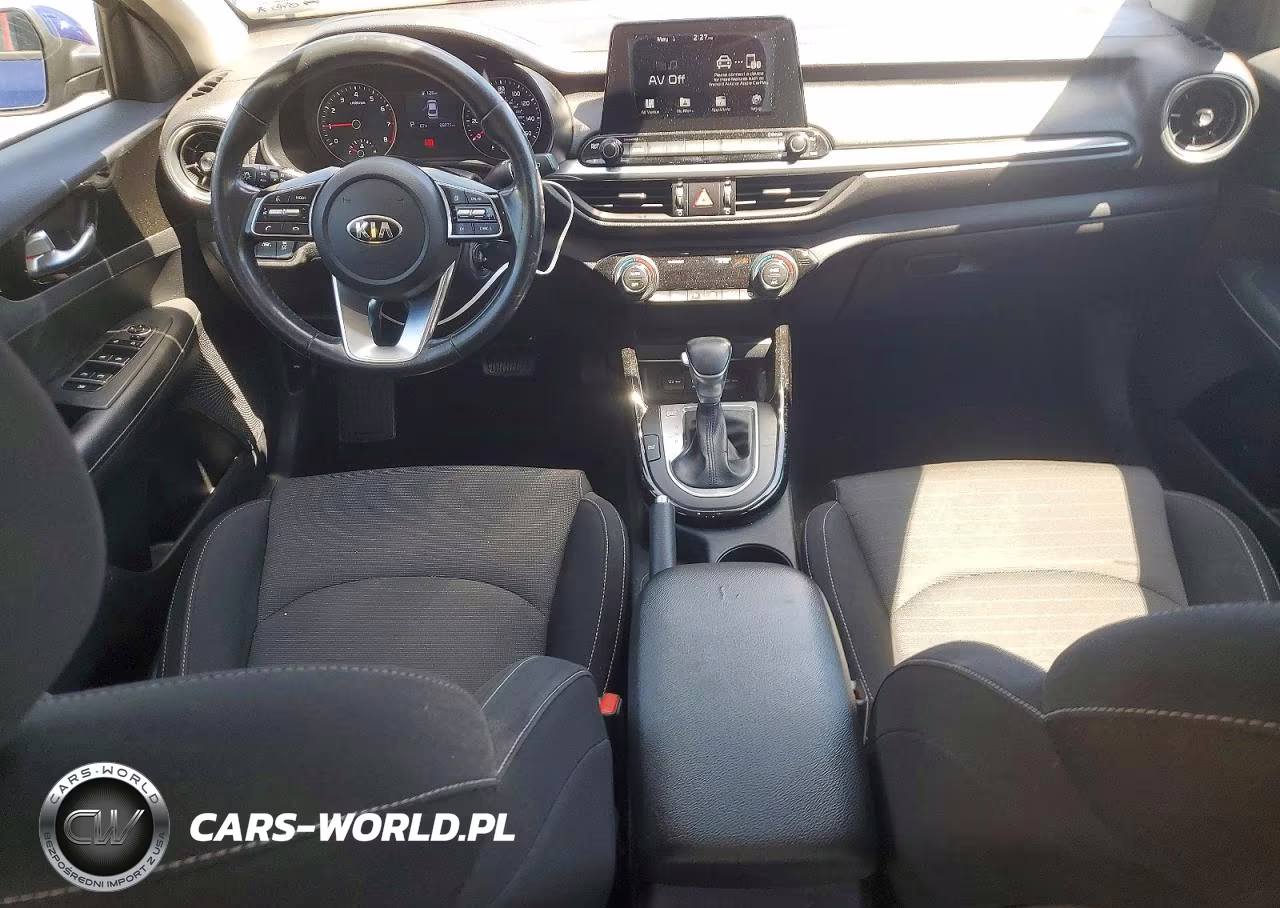 2019 Kia Forte S VIN:3KPF34AD9KE062632 - 8
