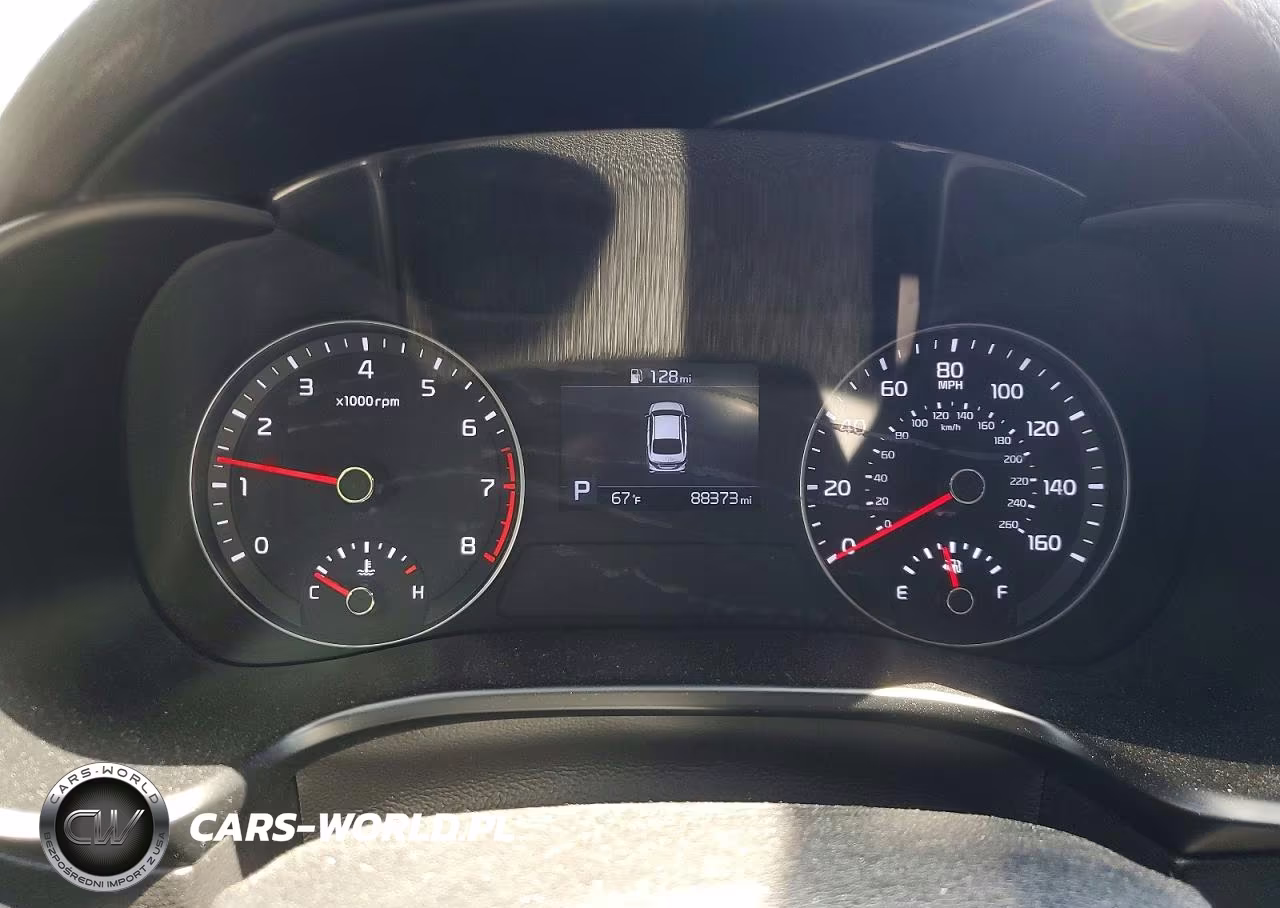 2019 Kia Forte S VIN:3KPF34AD9KE062632 - 9