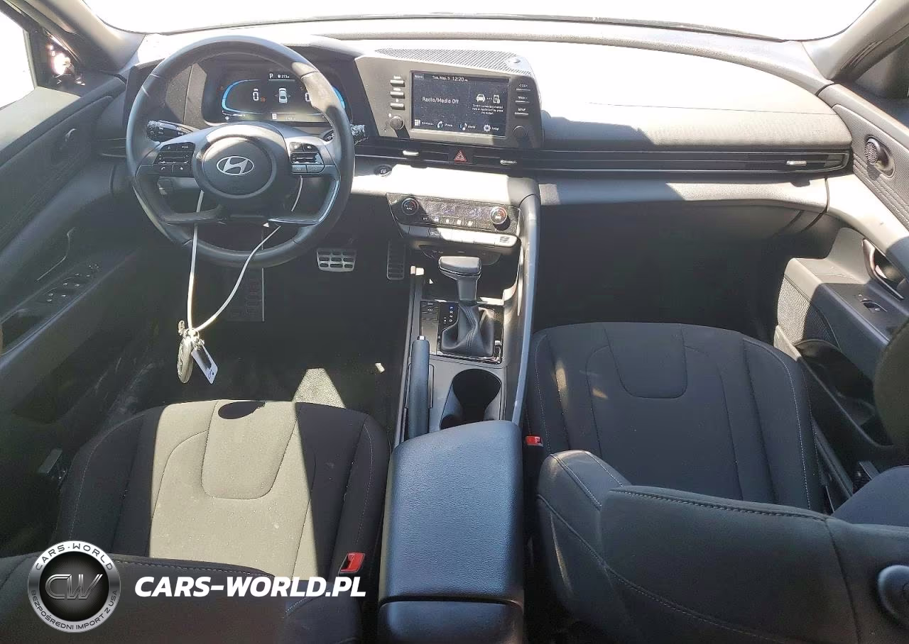 2025 Hyundai Elantra Sel Sport VIN:KMHLM4DG9SU984773 - 8