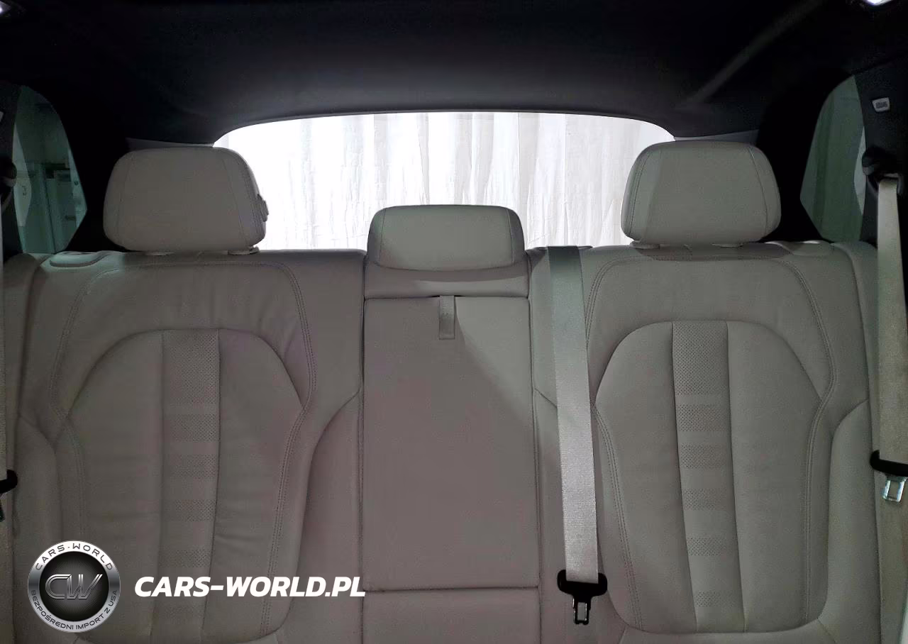 2019 BMW X5 xDrive40I VIN:5UXCR6C54KLL13842 - 10