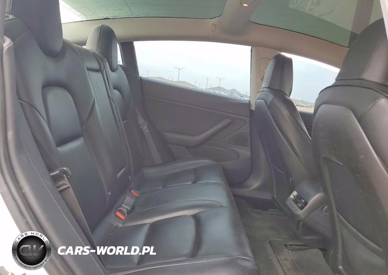2018 Tesla Model 3 VIN:5YJ3E1EA7JF020478 - 10