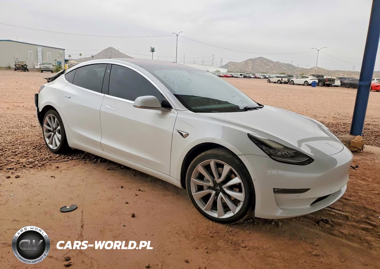 2018 Tesla Model 3 VIN:5YJ3E1EA7JF020478 - 4
