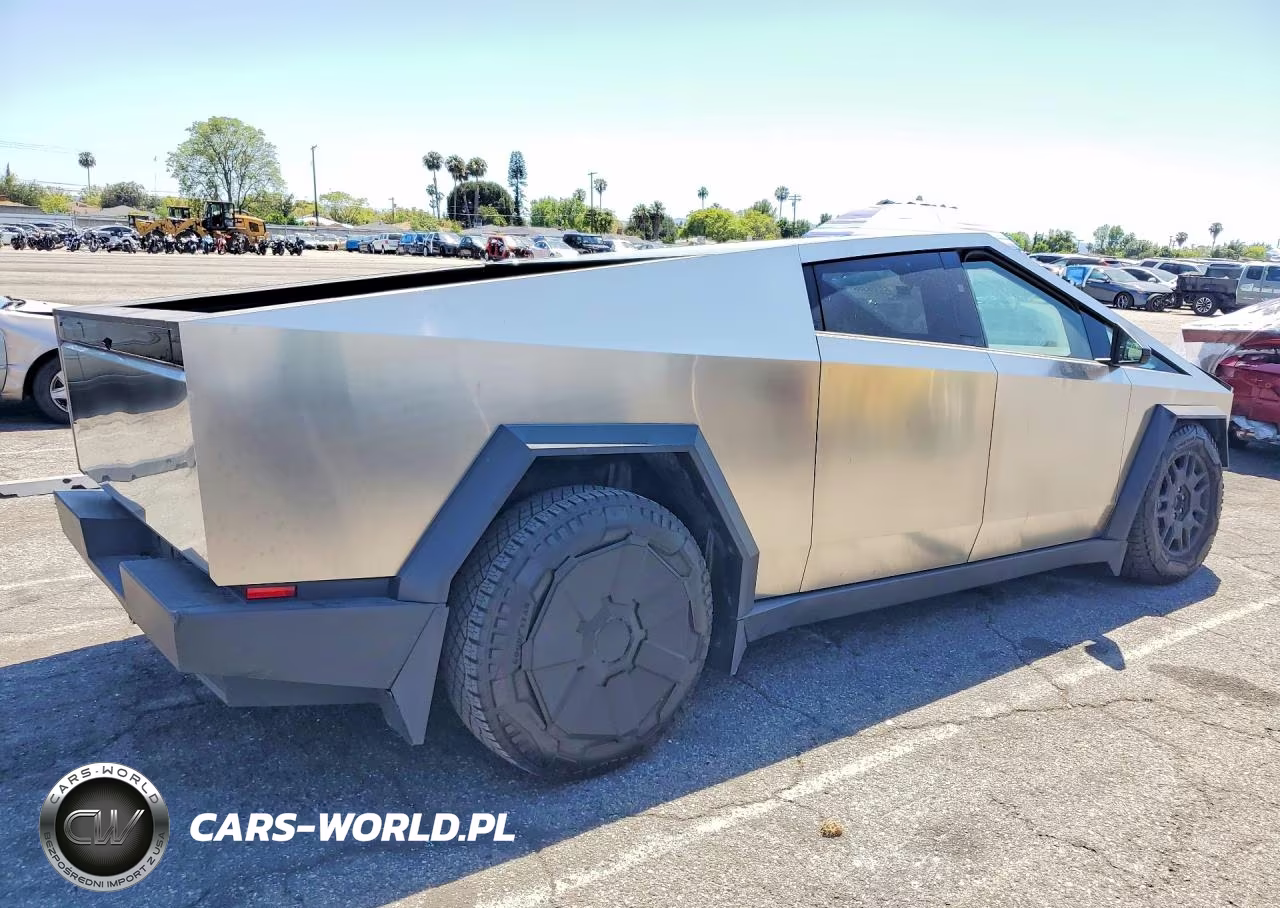 2024 Tesla Cybertruck VIN:7G2CEHED3RA040316 - 3
