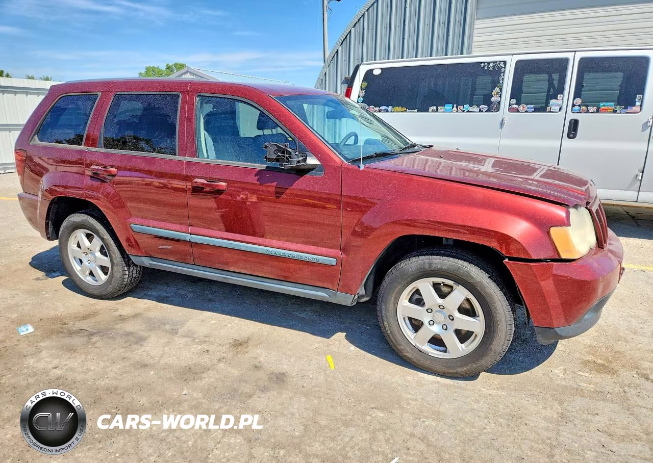 2008 Jeep Grand Cherokee Laredo VIN:1J8GS48K58C166104 - 4