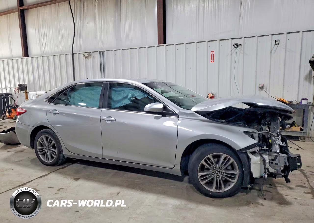 2017 Toyota Camry Se VIN:4T1BF1FK0HU647455 - 4