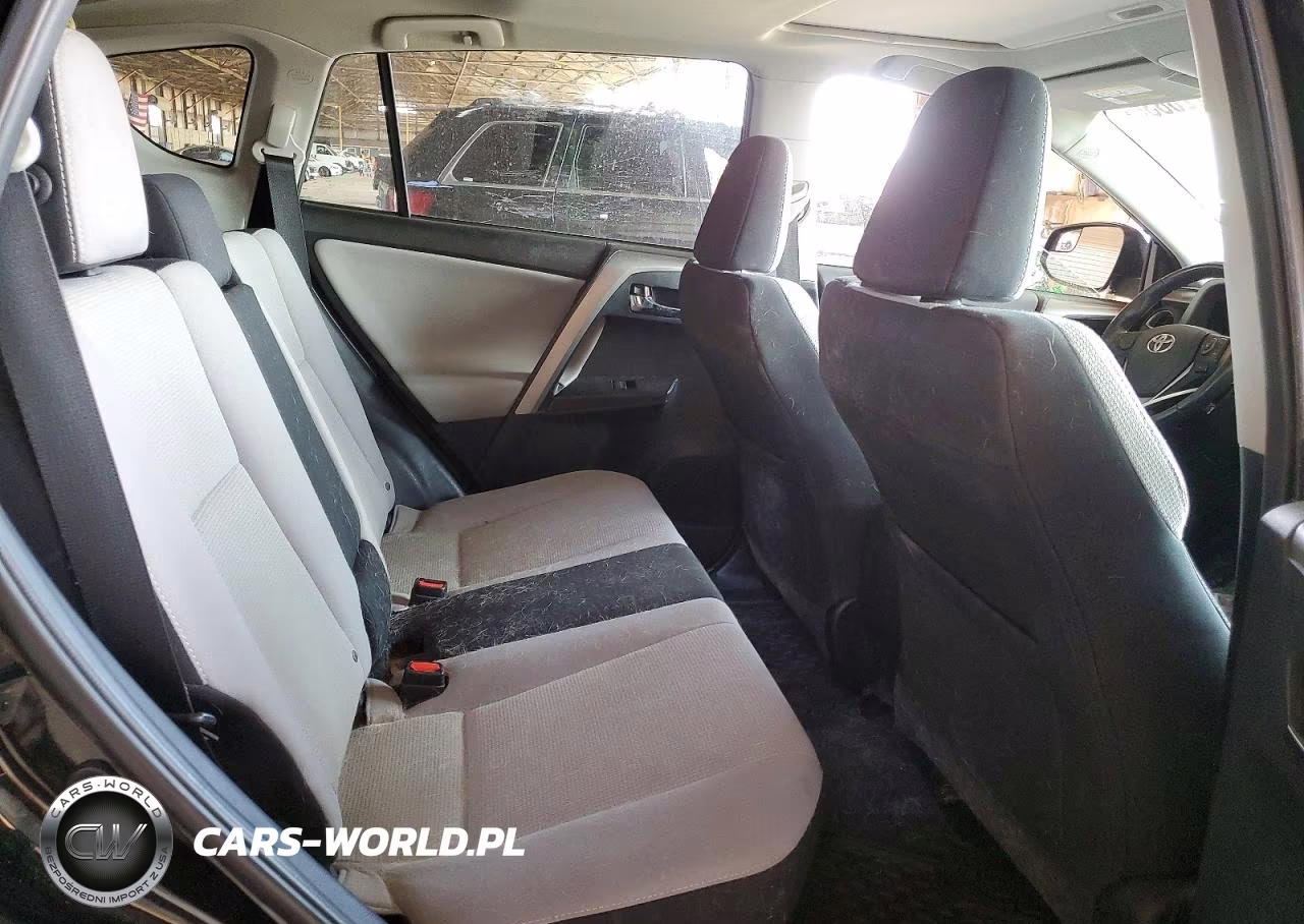 2018 Toyota Rav4 Xle VIN:2T3WFREV5JW442657 - 10