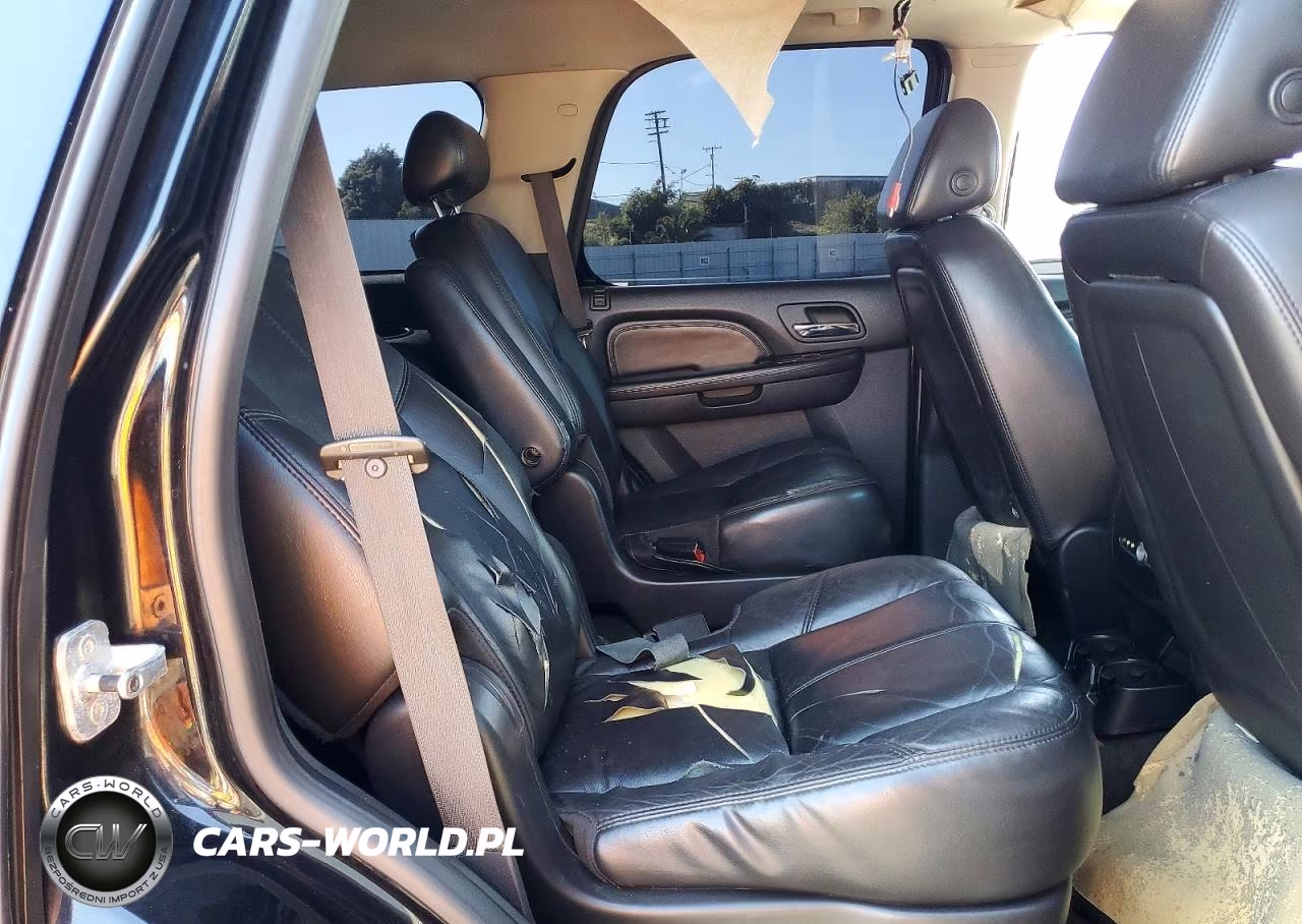 2007 GMC Yukon Denali VIN:1GKFK63807J361522 - 11