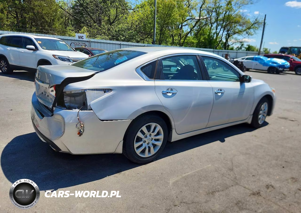 2017 Nissan Altima 2.5 S VIN:1N4AL3AP3HC496811 - 3