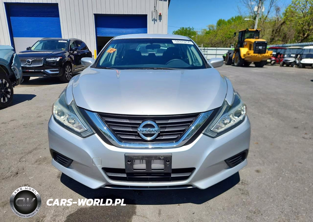 2017 Nissan Altima 2.5 S VIN:1N4AL3AP3HC496811 - 5