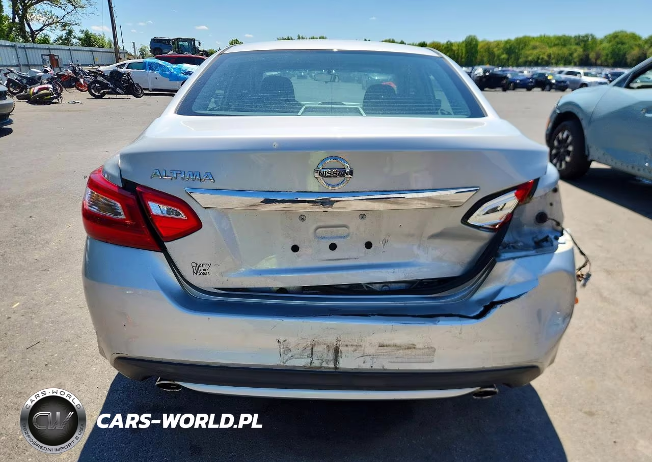 2017 Nissan Altima 2.5 S VIN:1N4AL3AP3HC496811 - 6