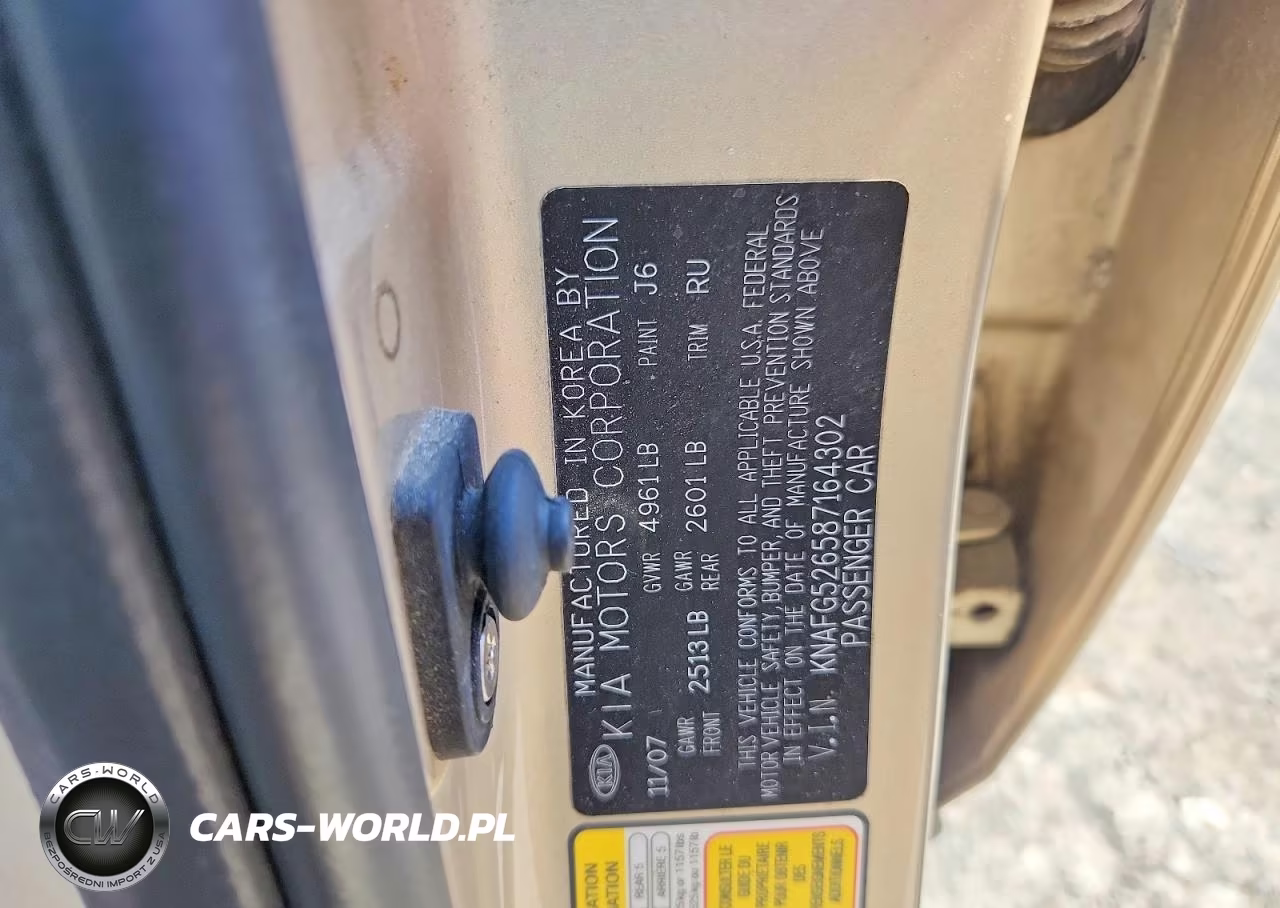 2008 Kia Rondo Lx VIN:KNAFG526587164302 - 12