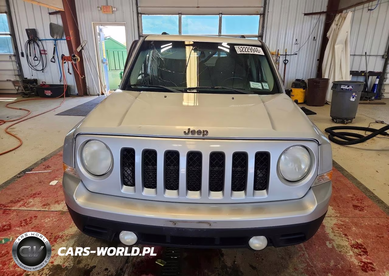 2011 Jeep Patriot Sport VIN:1J4NT1GBXBD249700 - 5