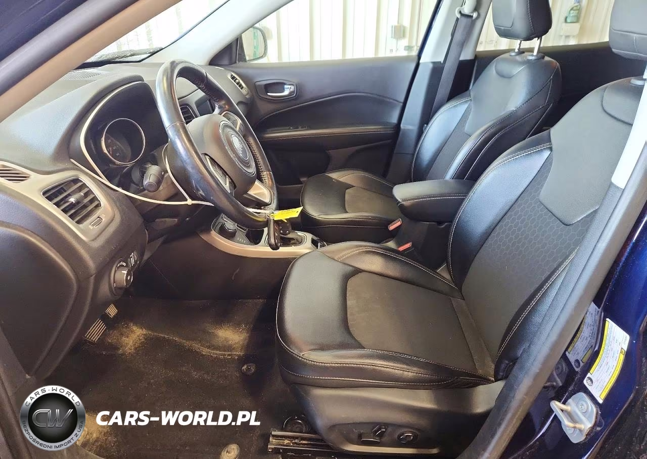 2020 Jeep Compass Latitude VIN:3C4NJDBB9LT145294 - 7