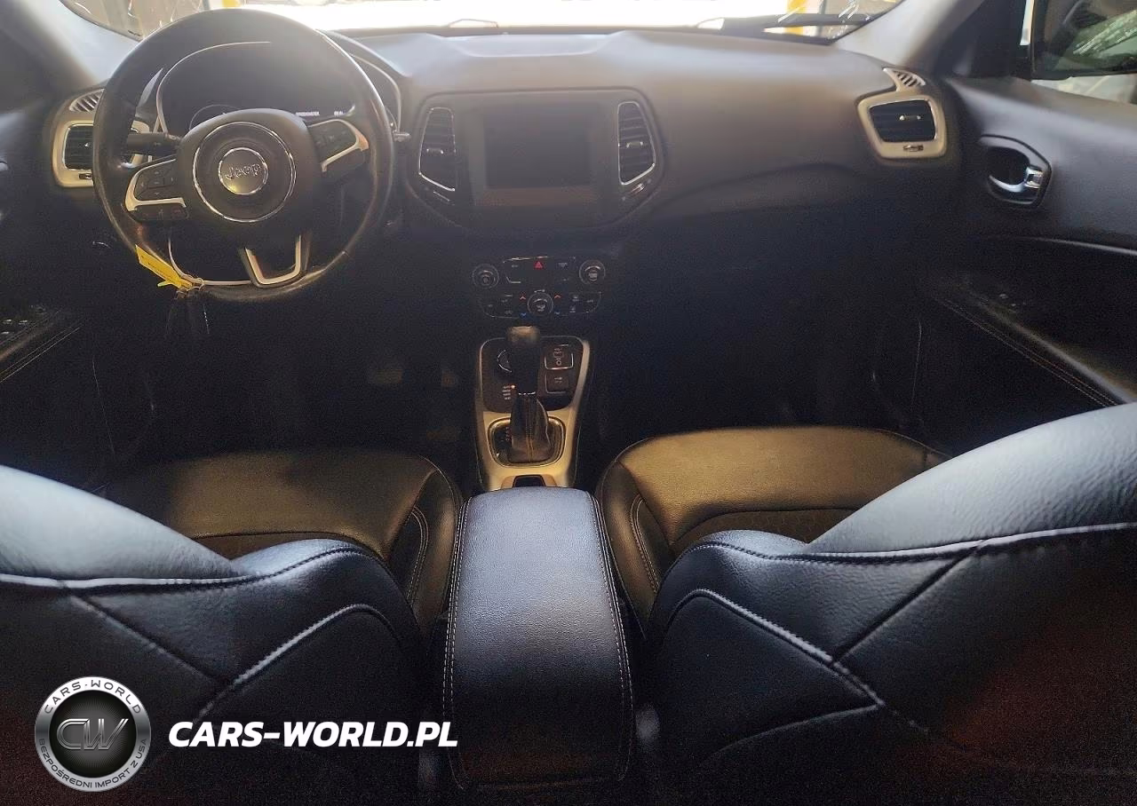 2020 Jeep Compass Latitude VIN:3C4NJDBB9LT145294 - 8