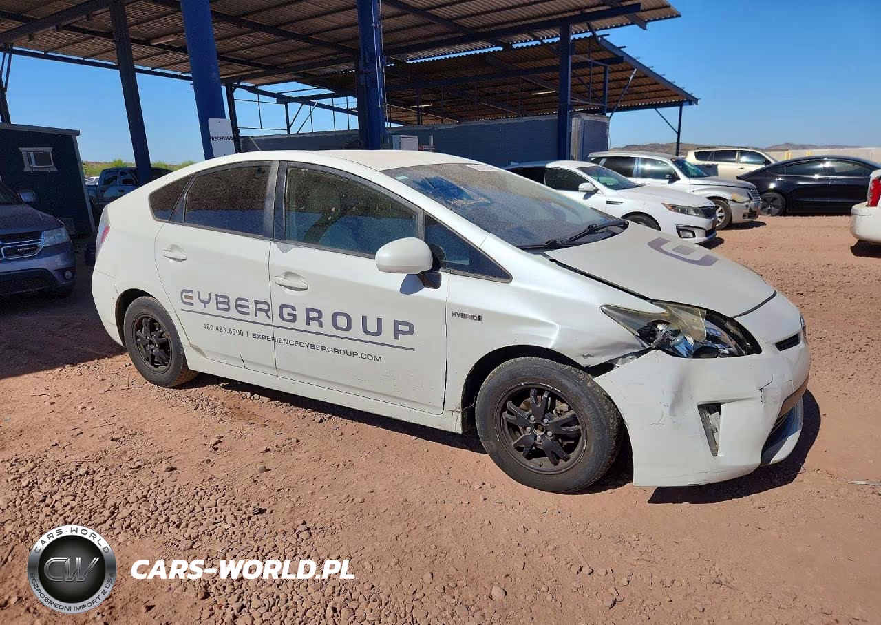 2012 Toyota Prius Two VIN:JTDKN3DU8C1562560 - 4