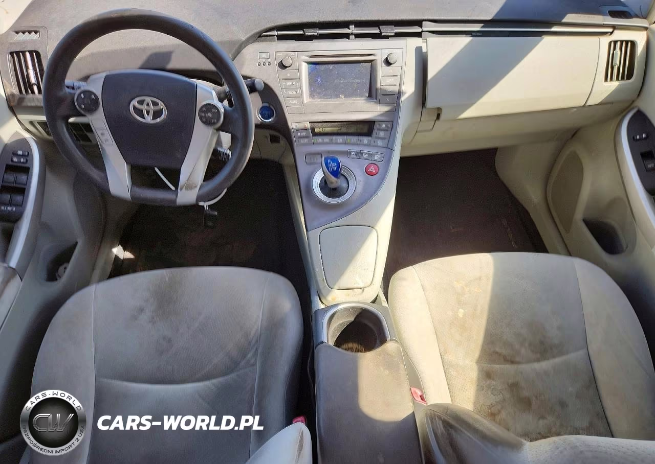 2012 Toyota Prius Two VIN:JTDKN3DU8C1562560 - 8