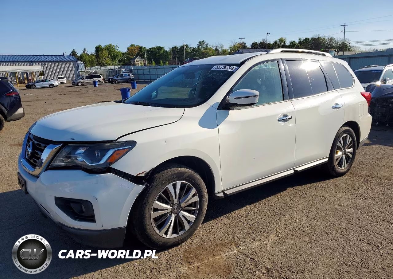 2018 Nissan Pathfinder Sv