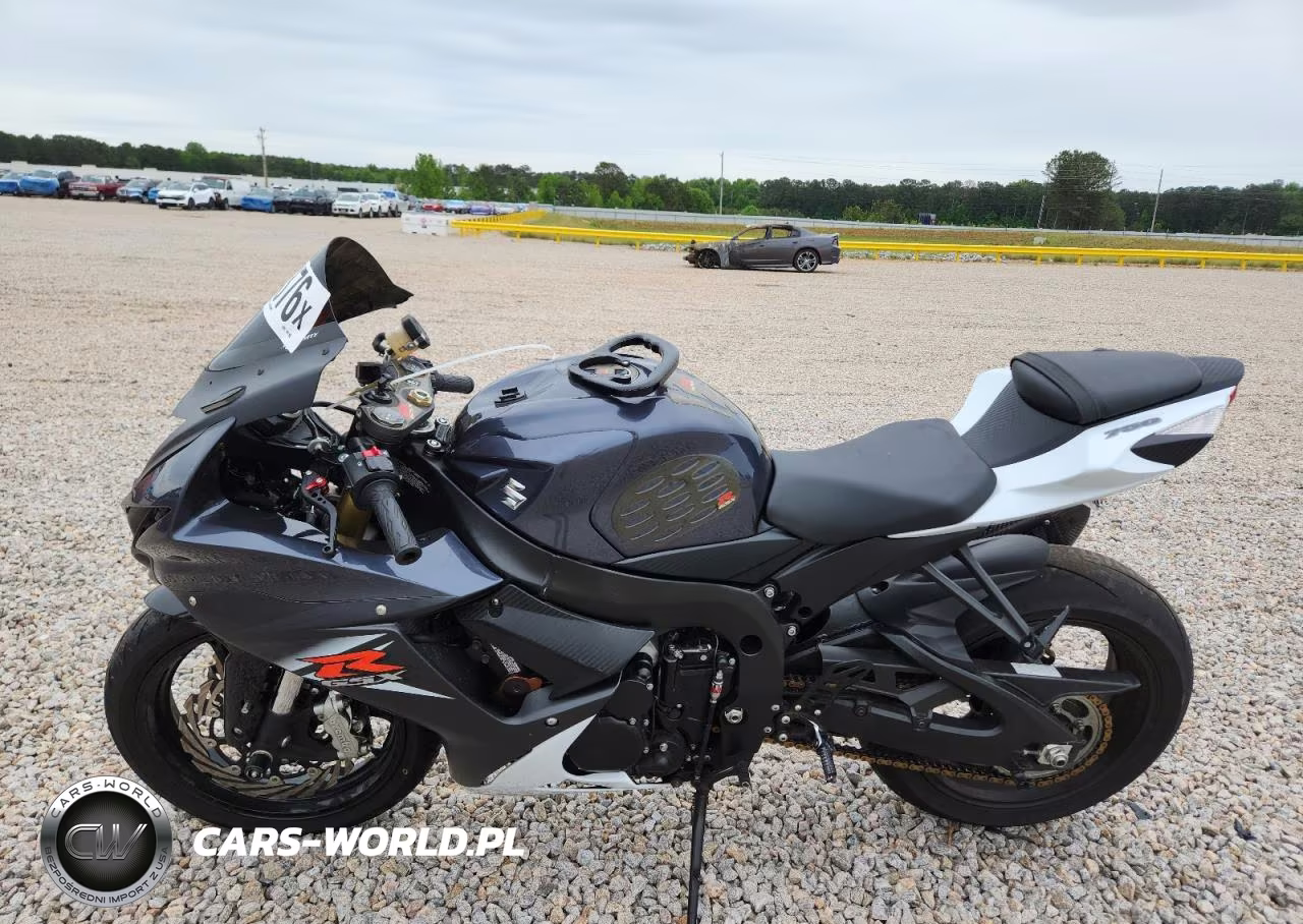 2015 Suzuki Gsx-R750 VIN:JS1GR7MA6F2101308 - 3