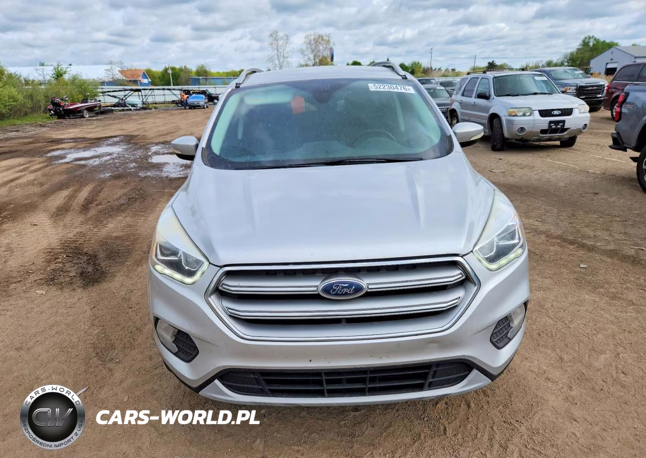 2017 Ford Escape Titanium VIN:1FMCU0J95HUE88408 - 5