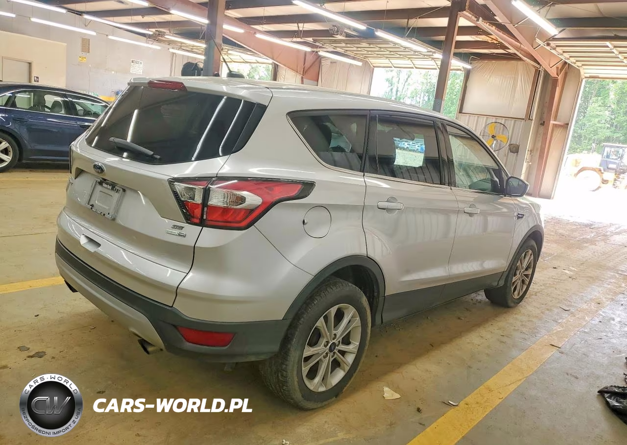 2017 Ford Escape Se VIN:1FMCU9GD0HUA56454 - 3
