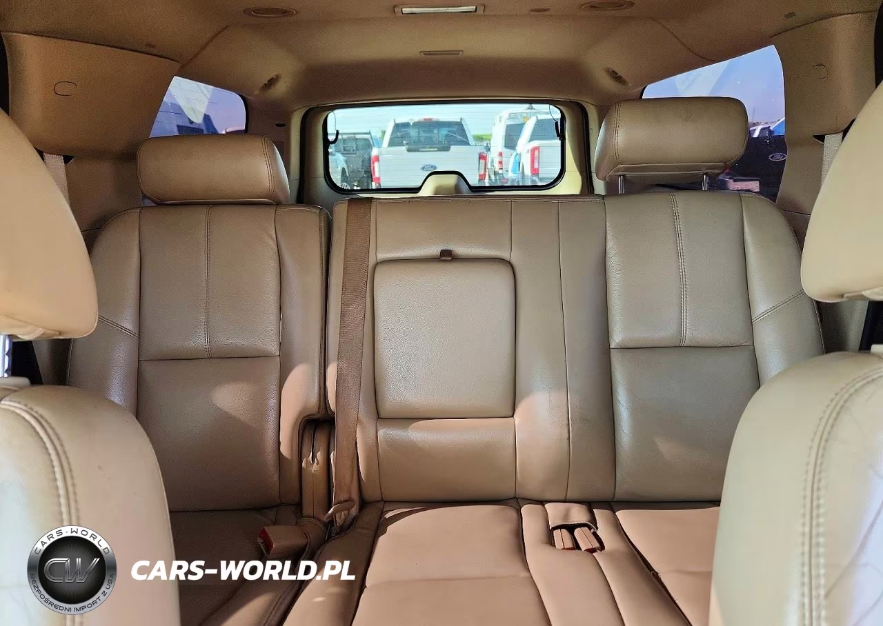 2007 Chevrolet Suburban K1500 VIN:3GNFK16357G258667 - 10