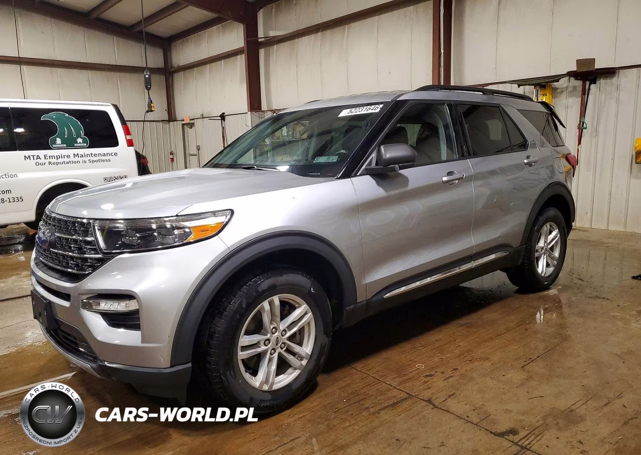 2022 Ford Explorer Xlt