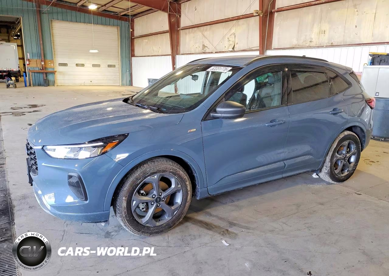 2023 Ford Escape St Line – zdjęcie 1 z 13