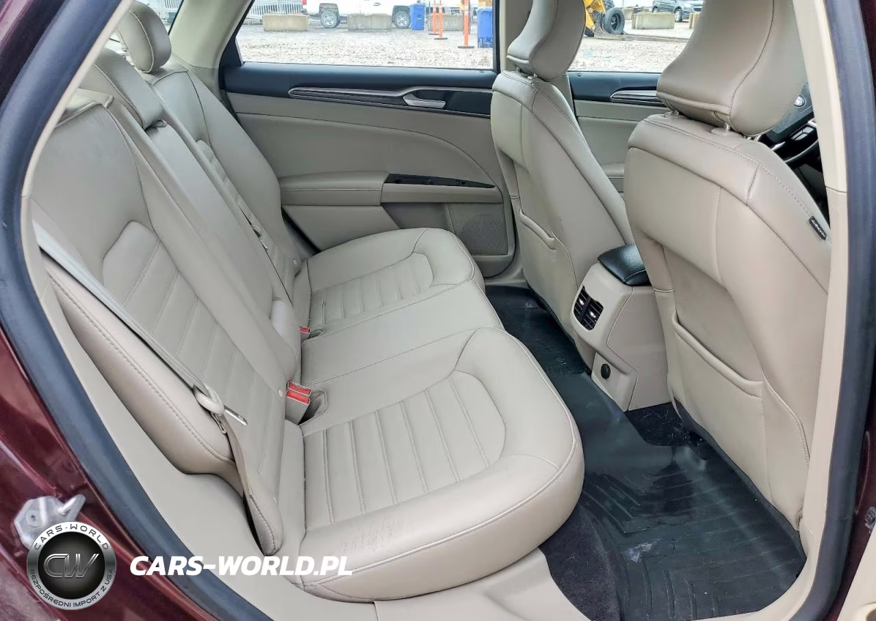 2017 Ford Fusion Se VIN:3FA6P0HDXHR398591 - 10