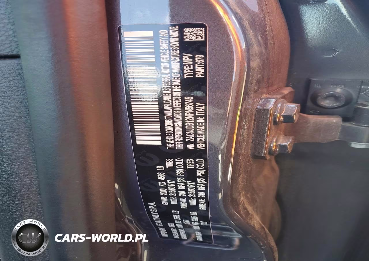 2022 Jeep Renegade Latitude VIN:ZACNJDB12NPN56745 - 13