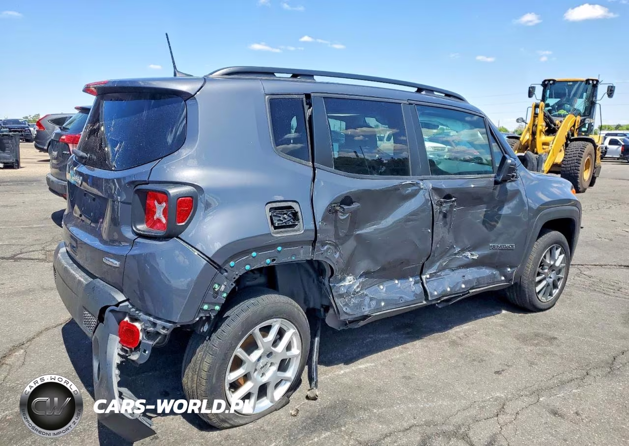 2022 Jeep Renegade Latitude VIN:ZACNJDB12NPN56745 - 3