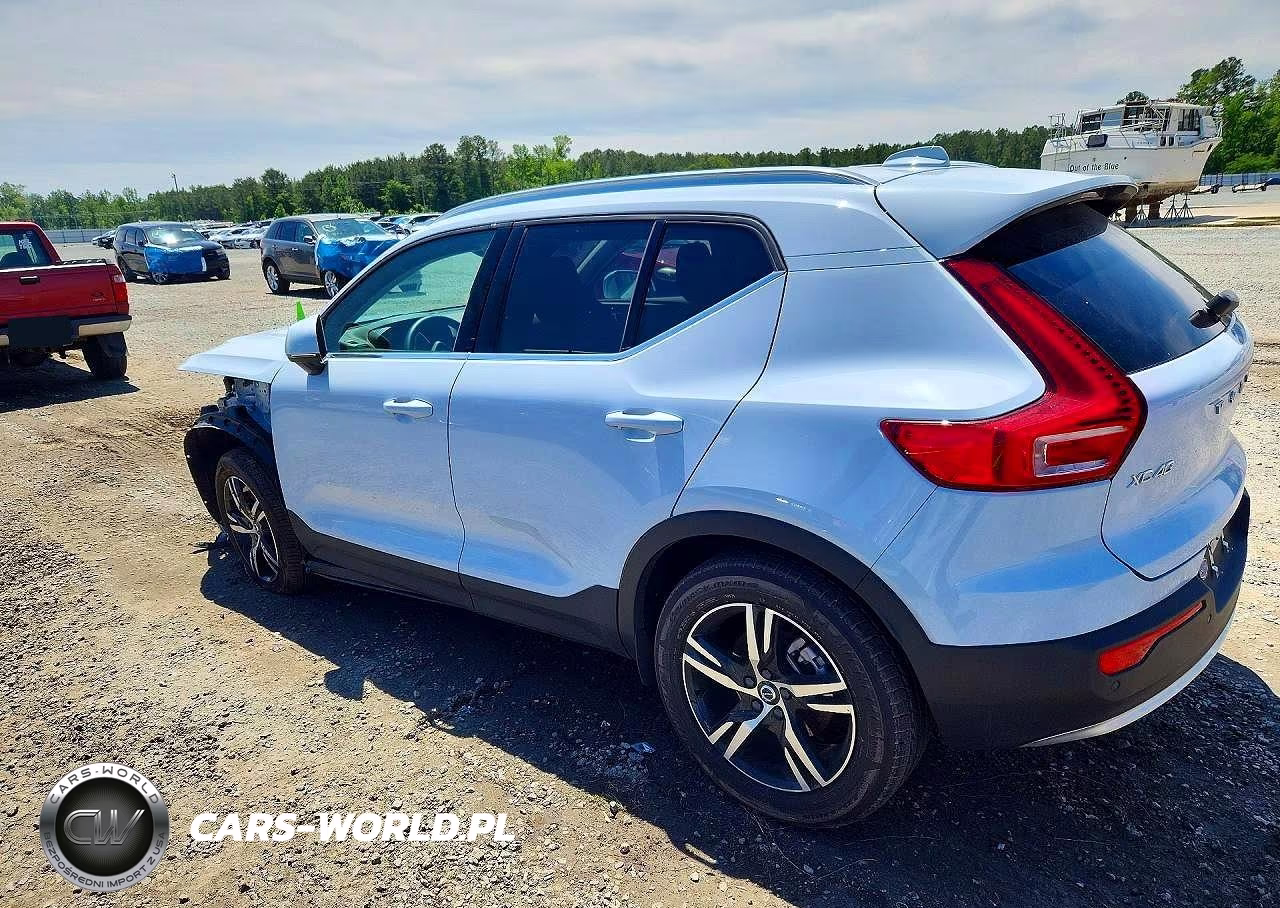 2025 Volvo Xc40 Core VIN:YV4L12UJ0S2578645 - 2