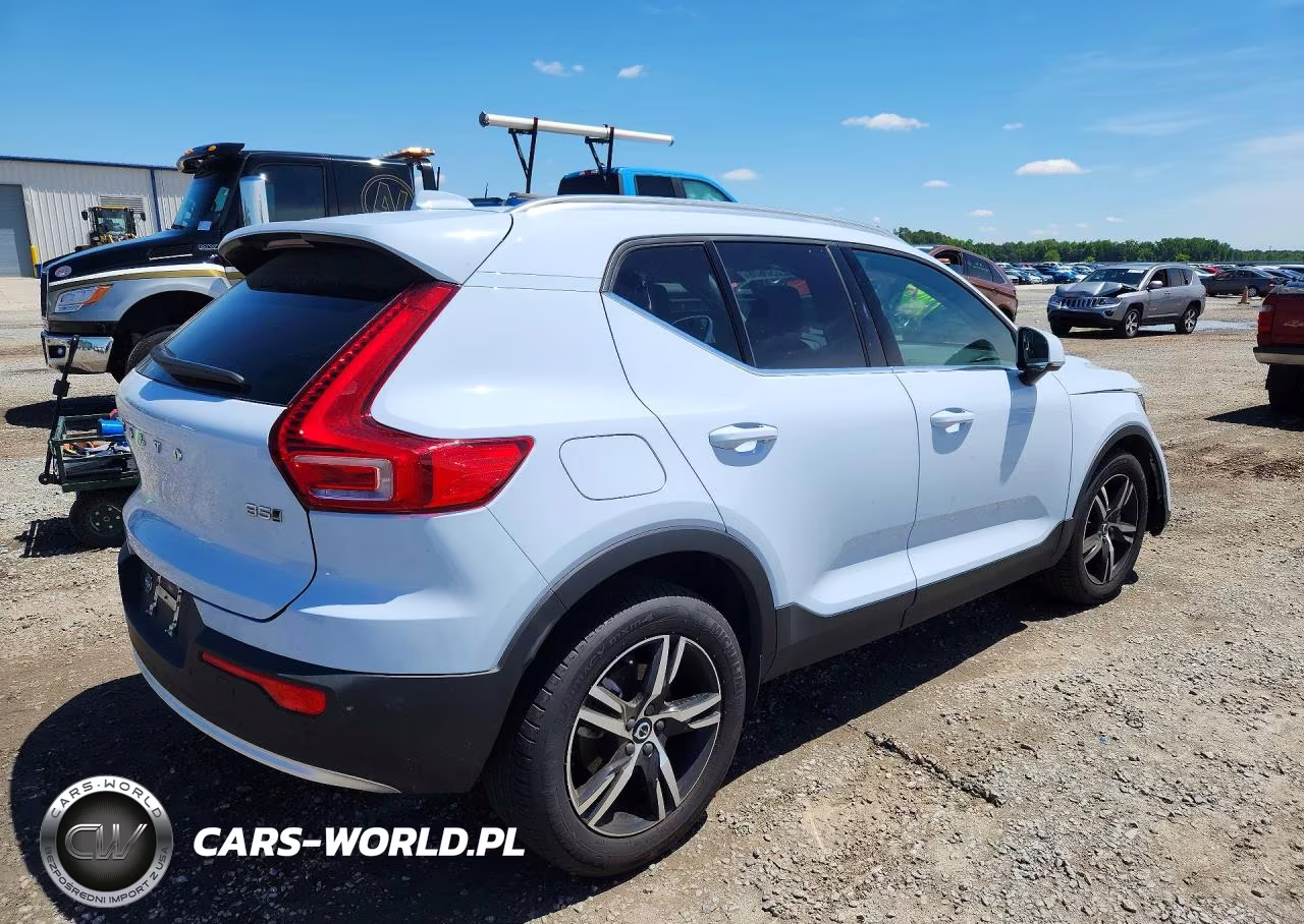 2025 Volvo Xc40 Core VIN:YV4L12UJ0S2578645 - 3