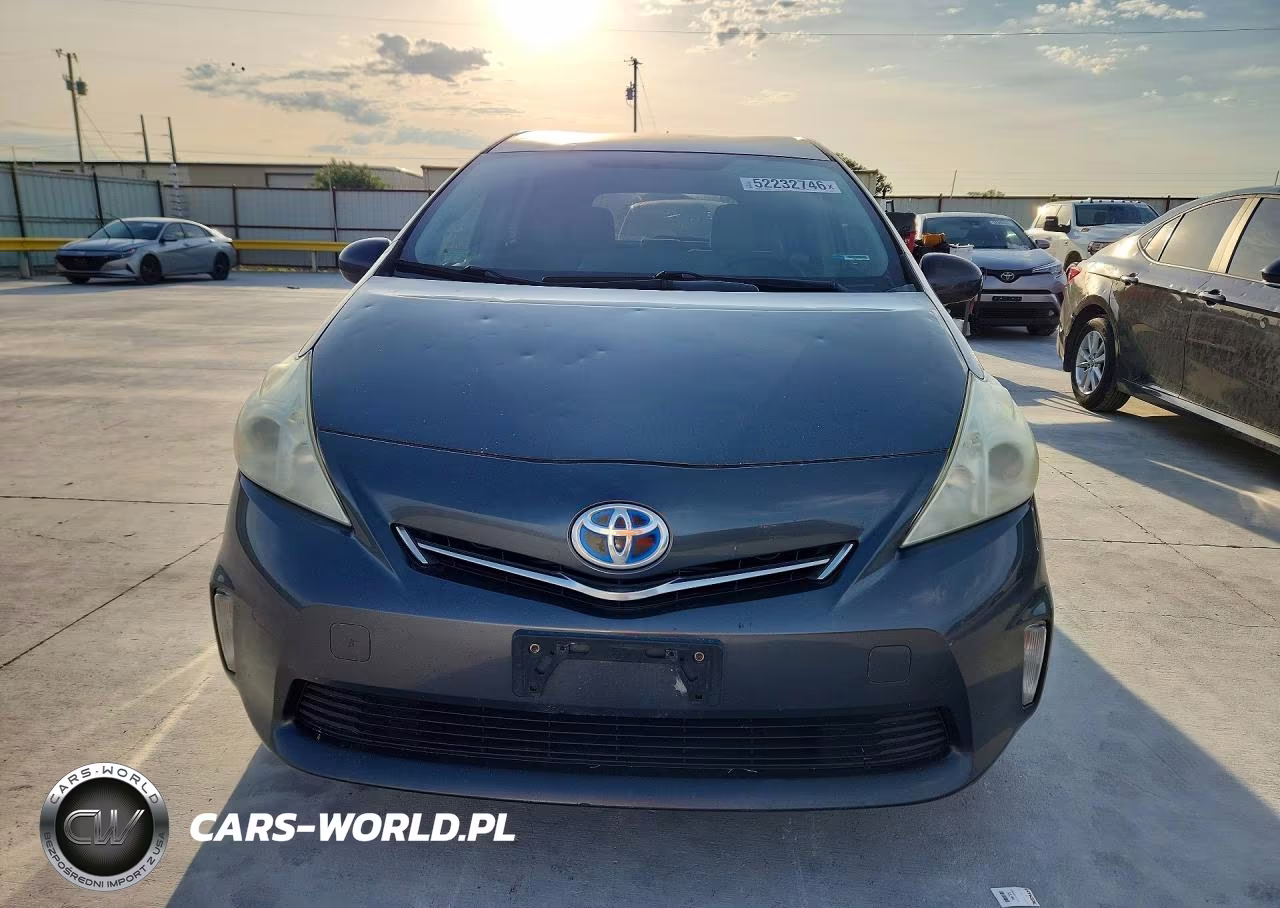 2012 Toyota Prius V Three VIN:JTDZN3EUXC3156507 - 5
