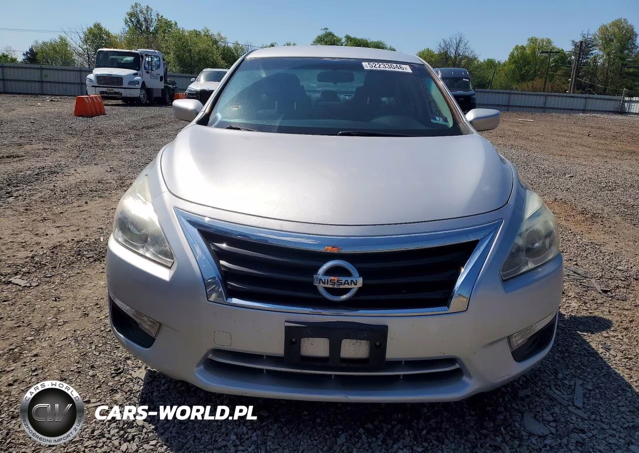 2015 Nissan Altima 2.5 S VIN:1N4AL3AP1FC461049 - 5