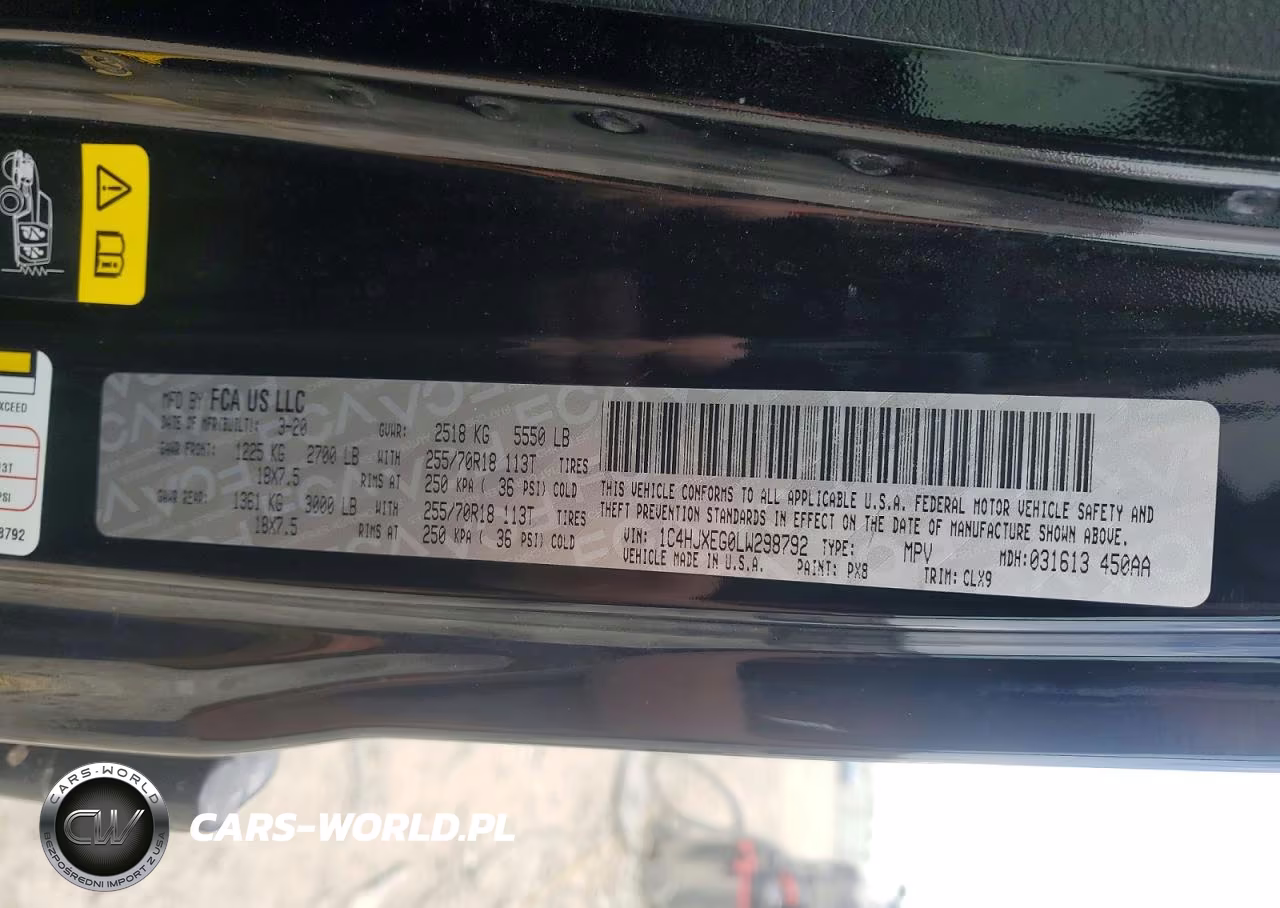 2020 Jeep Wrangler Unlimited Sahara VIN:1C4HJXEG0LW298792 - 12