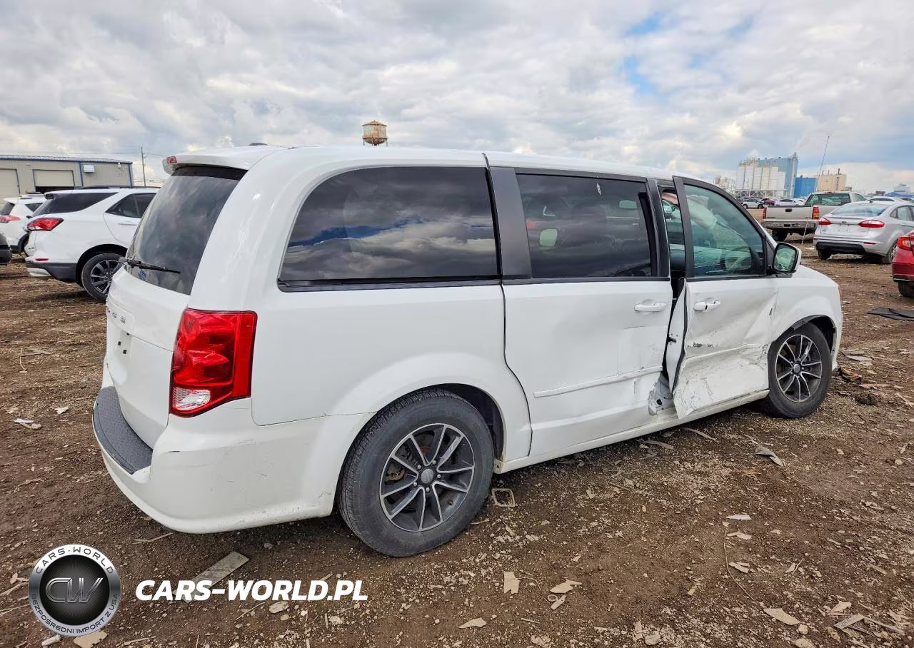 2017 Dodge Grand Caravan Sxt VIN:2C4RDGCG4HR661982 - 3