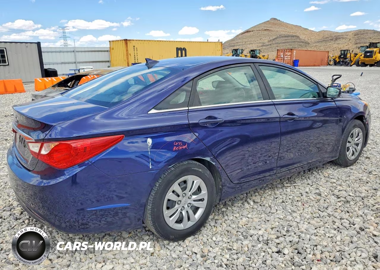 2012 Hyundai Sonata Gls VIN:5NPEB4AC2CH378439 - 3