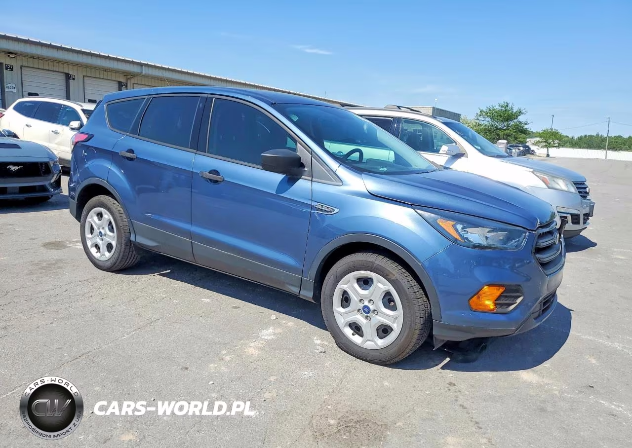 2018 Ford Escape S VIN:1FMCU0F79JUC01861 - 4
