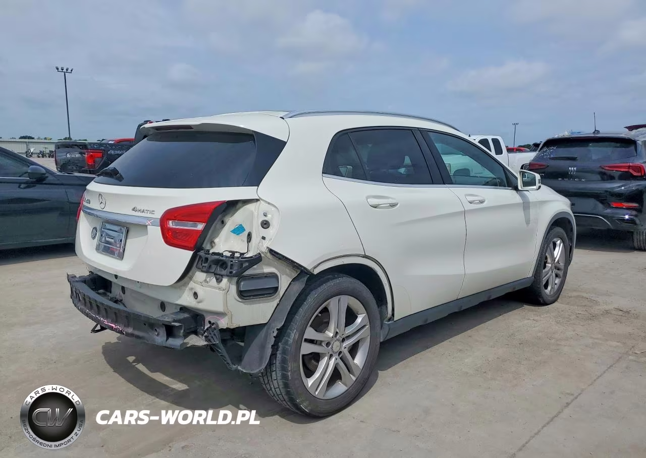 2015 Mercedes Benz Gla 250 4Matic VIN:WDCTG4GB2FJ100881 - 3