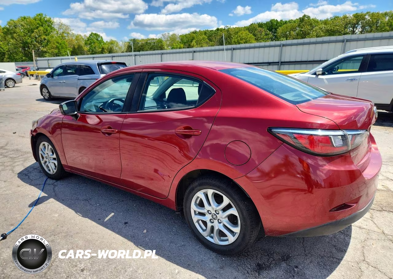 2018 Toyota Yaris Ia Base VIN:3MYDLBYVXJY313330 - 2
